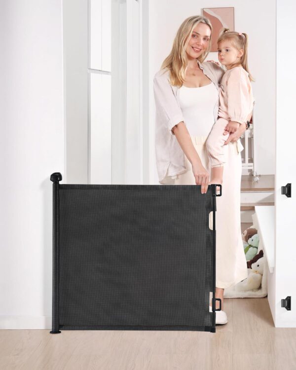 Mesh Baby and Pet Gate